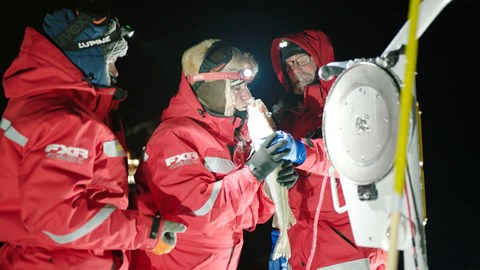 Pauline Pussar Forsta Fisken I Arktis. UFA Show Factual Germany