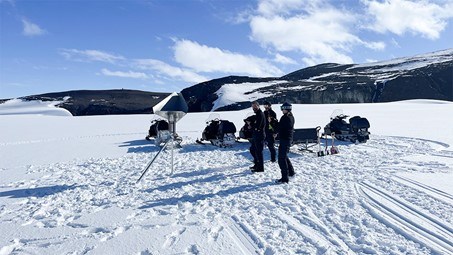 Ett intrument har monterats på isen. 