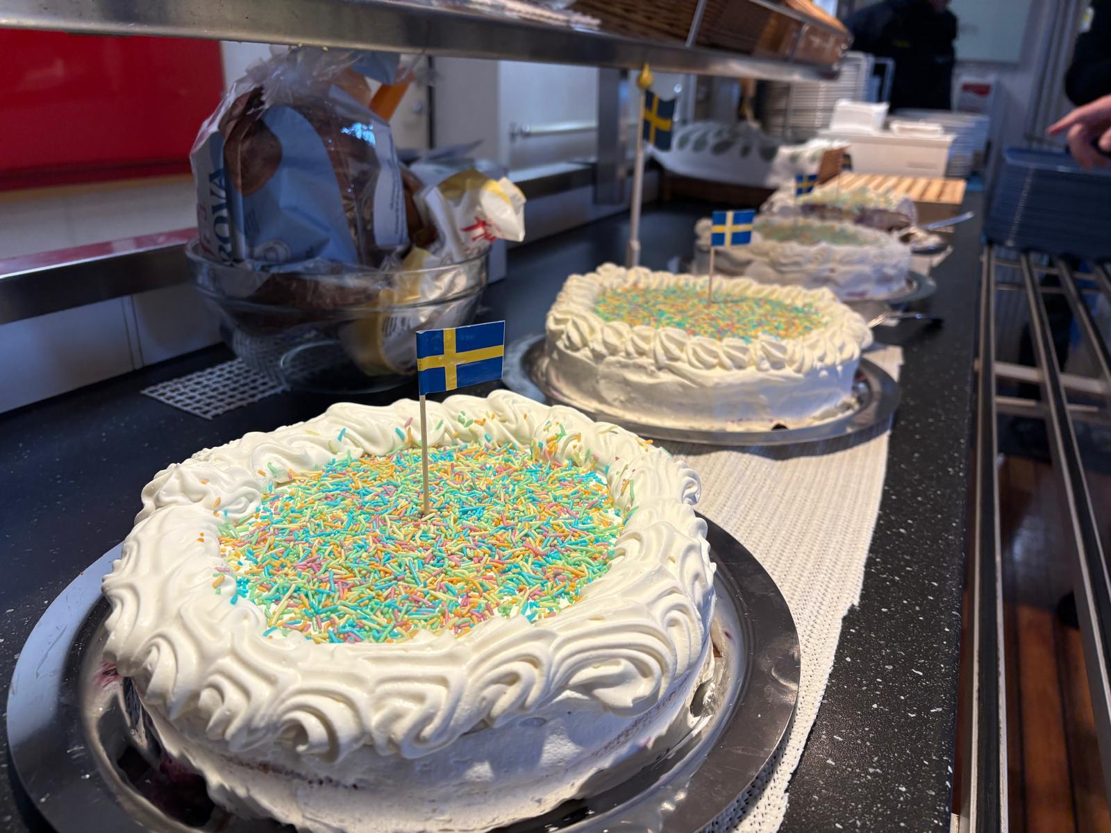 Cakes