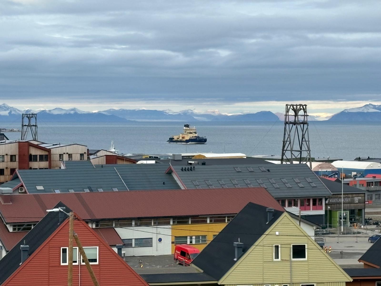 Oden tillbaka i Longyearbyen