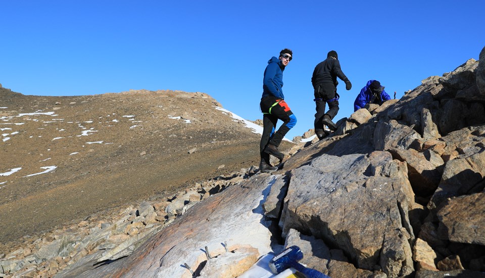 The bedrock can tell how Antarctica has changed