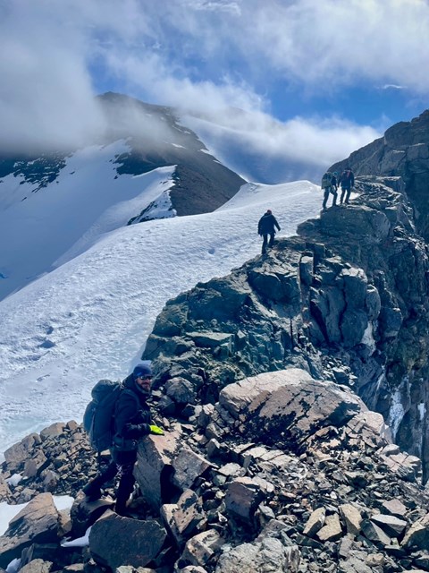 First day further into Vestfjella. Higher mountains and opportunities for perhaps even better samples