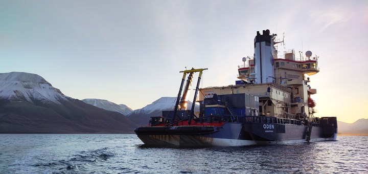 The expedition ends in Longyearbyen