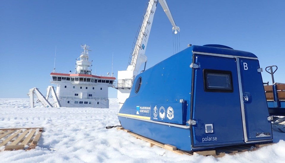 Wasa has been equipped with living modules for fieldwork