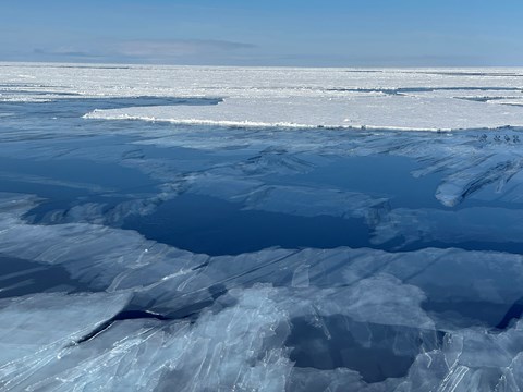 Is och öppet vatten